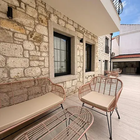 Mara Koeyici & Homes Çeşme